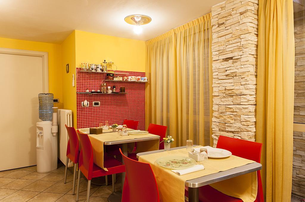 Santa Caterina Hotel Bergamo Buitenkant foto