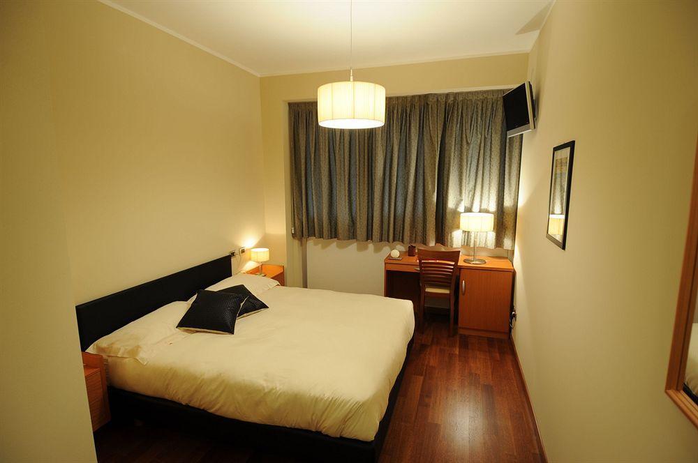 Santa Caterina Hotel Bergamo Buitenkant foto