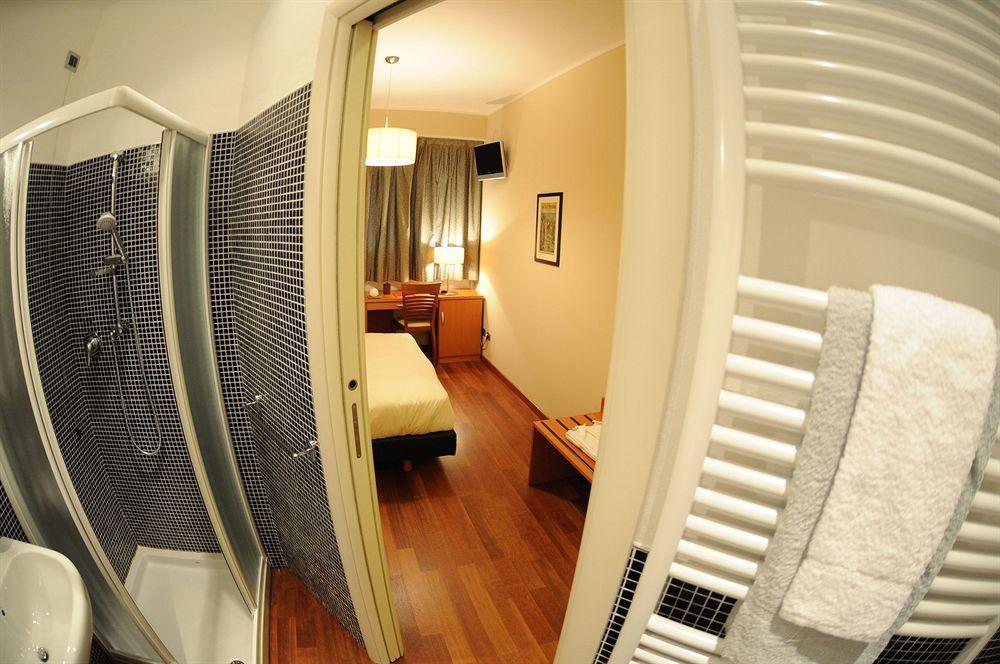 Santa Caterina Hotel Bergamo Buitenkant foto