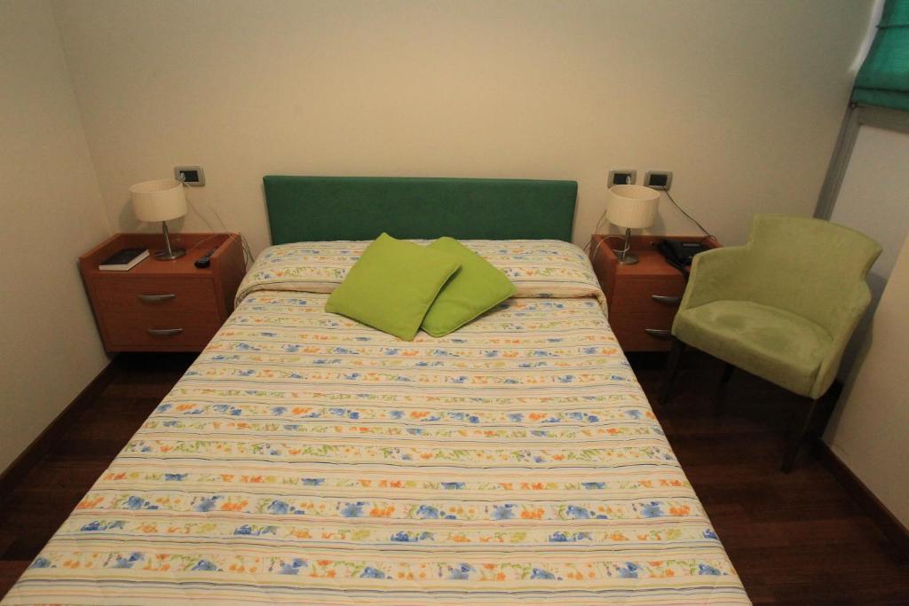 Santa Caterina Hotel Bergamo Kamer foto